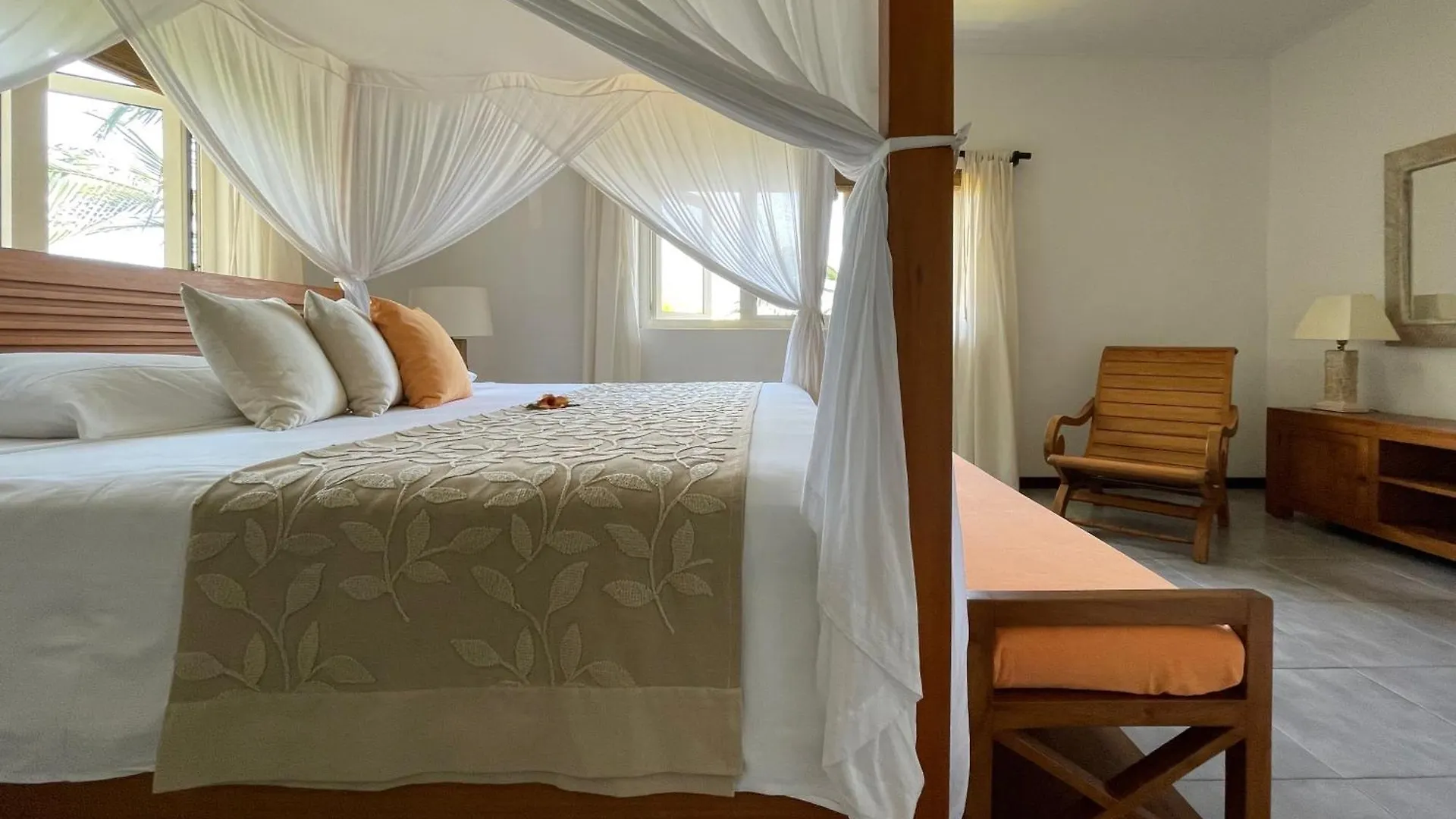 Chalets Bougainville Takamaka Seychelles