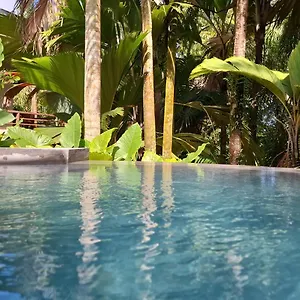 A Peace In Paradise Chalet